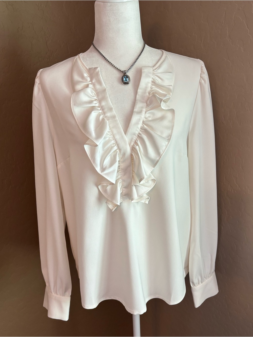 J. CREW ☀️ V-neck Ruffle Blouse - Picture 6 of 12